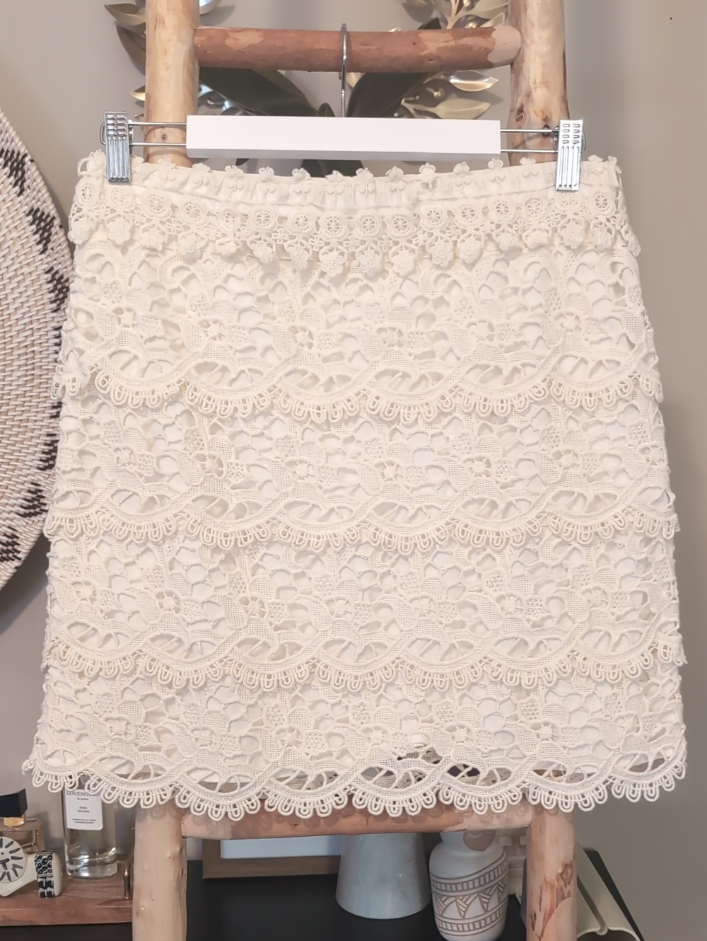 LOFT Cream Lace Tiered Crochet Skirt - Sz 8